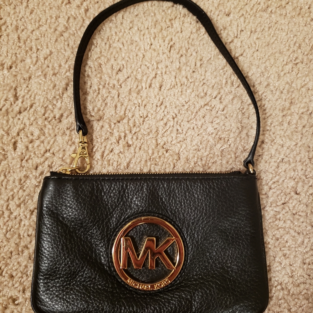 Michael Kors wristlet
